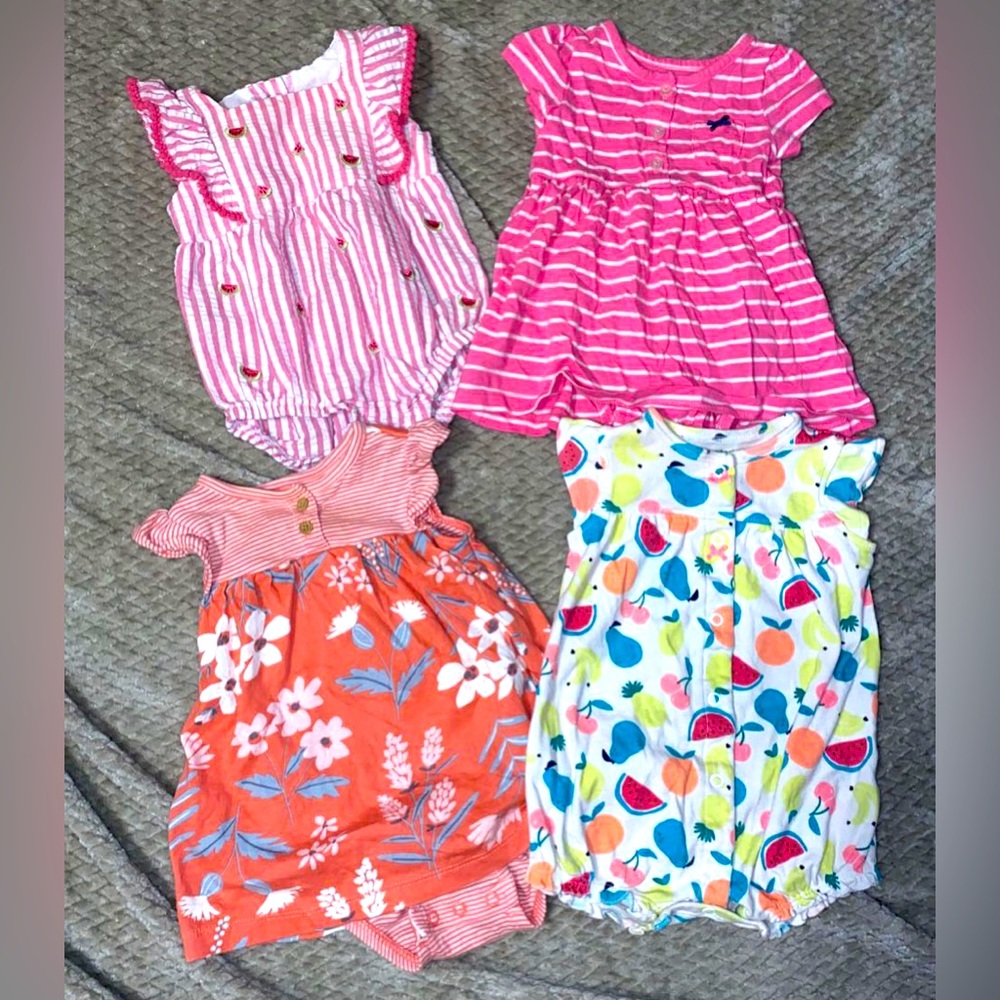 Baby Girl Dresses / Rompers